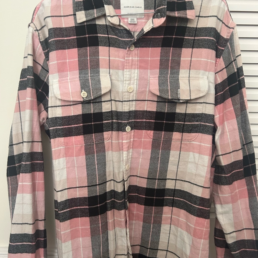 American Eagle Soft Pink and Black Plaid Shirt